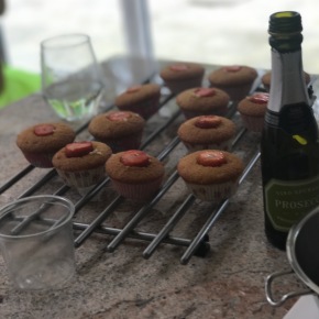 Bake with Ellie: Prosecco and Strawberry cakes… GO WRONG!!!